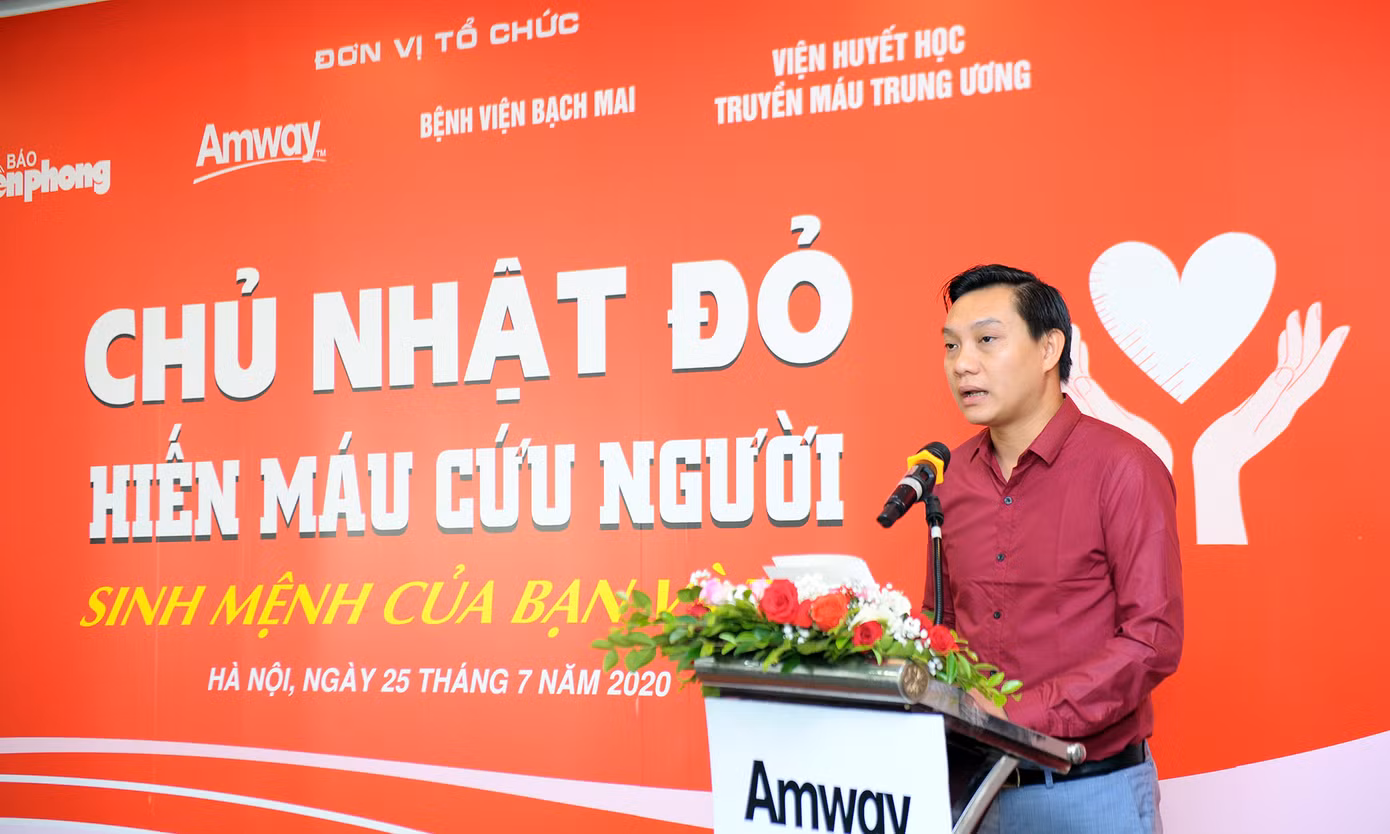 Rộn ràng ngày hội hiến máu Chủ nhật Đỏ tại Hà Nội ảnh 3