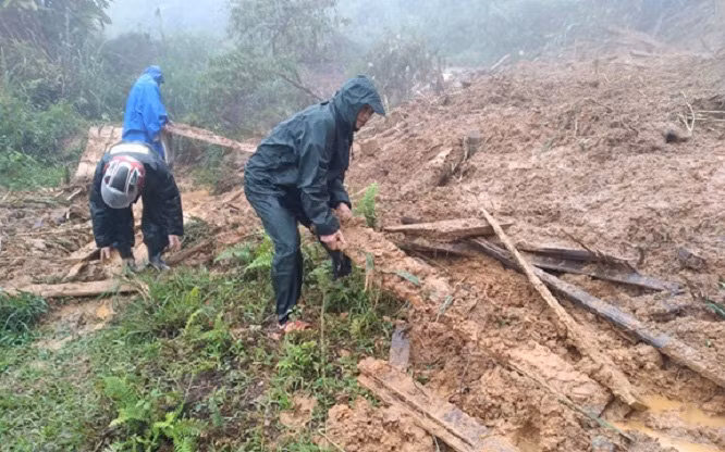 Mưa lớn, miền Trung có thể lụt cả tháng ảnh 2