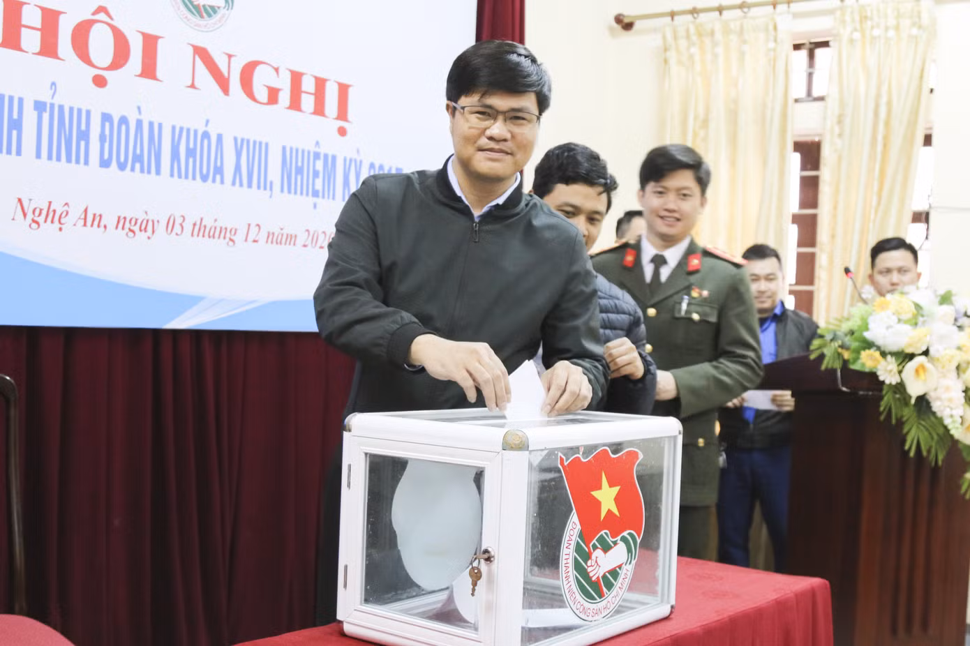 Anh Lê Văn Lương giữ chức Bí thư Tỉnh đoàn Nghệ An ảnh 2
