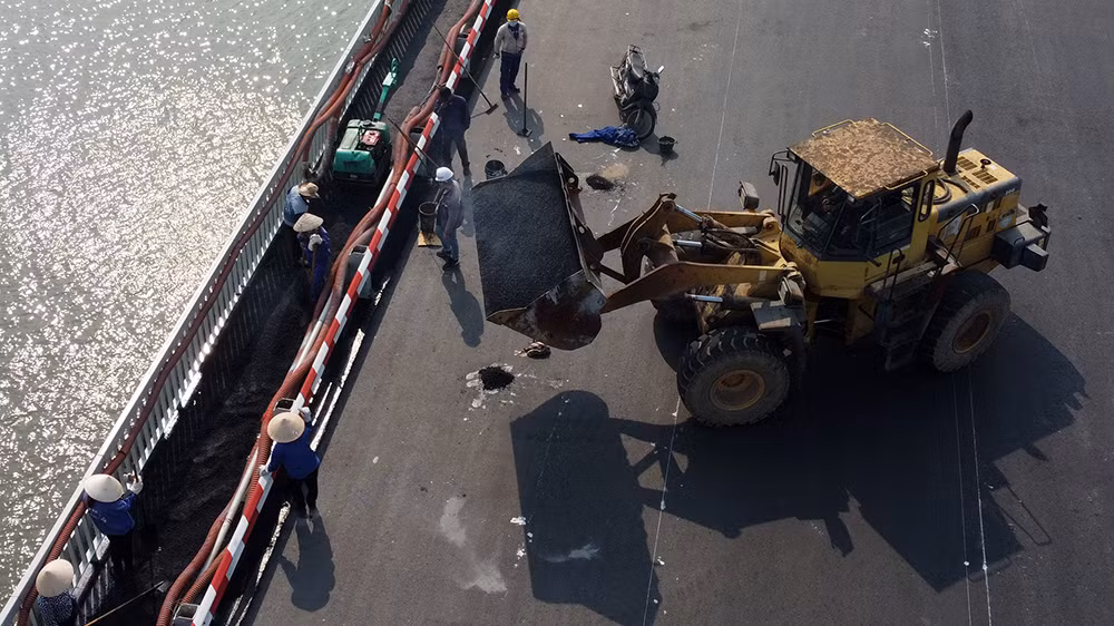 Chủ tịch Hà Nội chỉ đạo thanh tra toàn diện việc 'tắc rác' của Cty Minh Quân ảnh 1
