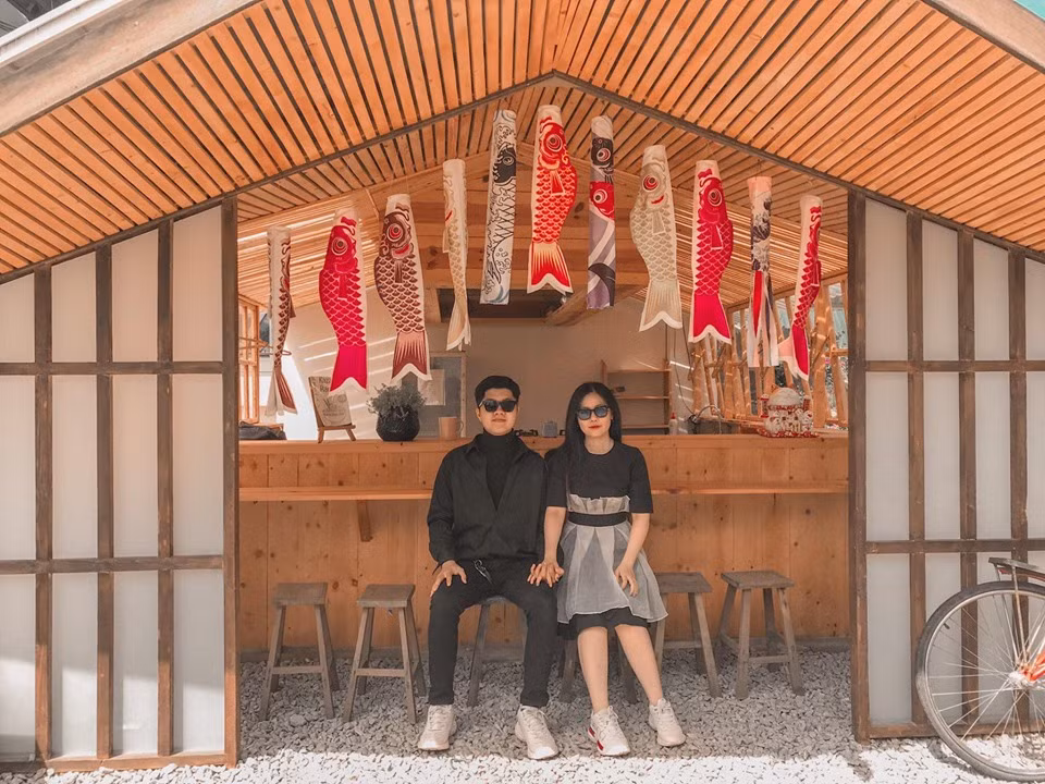 Gia thế của Huỳnh Phương càng khiến cư dân mạng “trụy tim” khi ngọt ngào bên “chị đại” ảnh 13