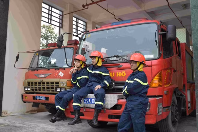 “Lửa ấm”: Bức tranh chân thực, sinh động về những người lính cứu hỏa Việt ảnh 13