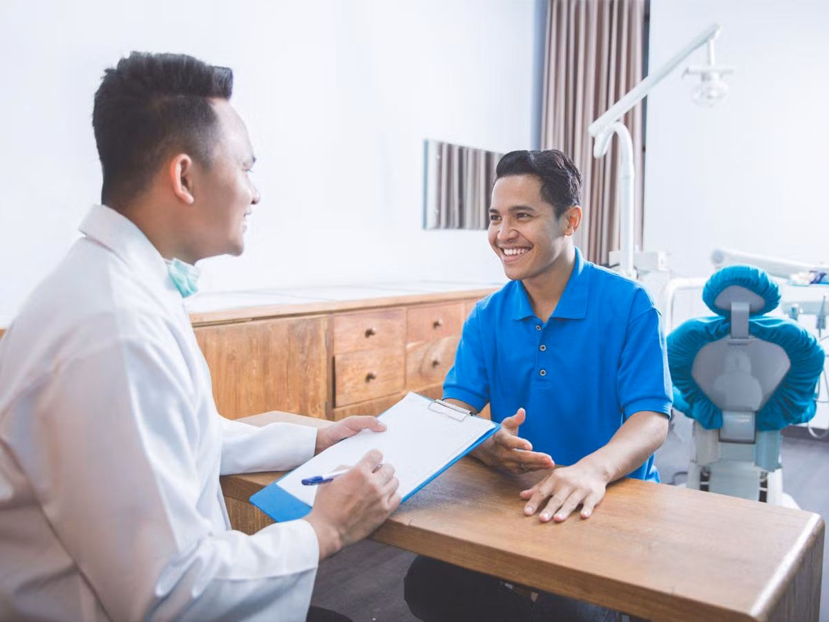 Trồng răng Implant giá rẻ: Coi chừng tiền mất tật mang ảnh 3