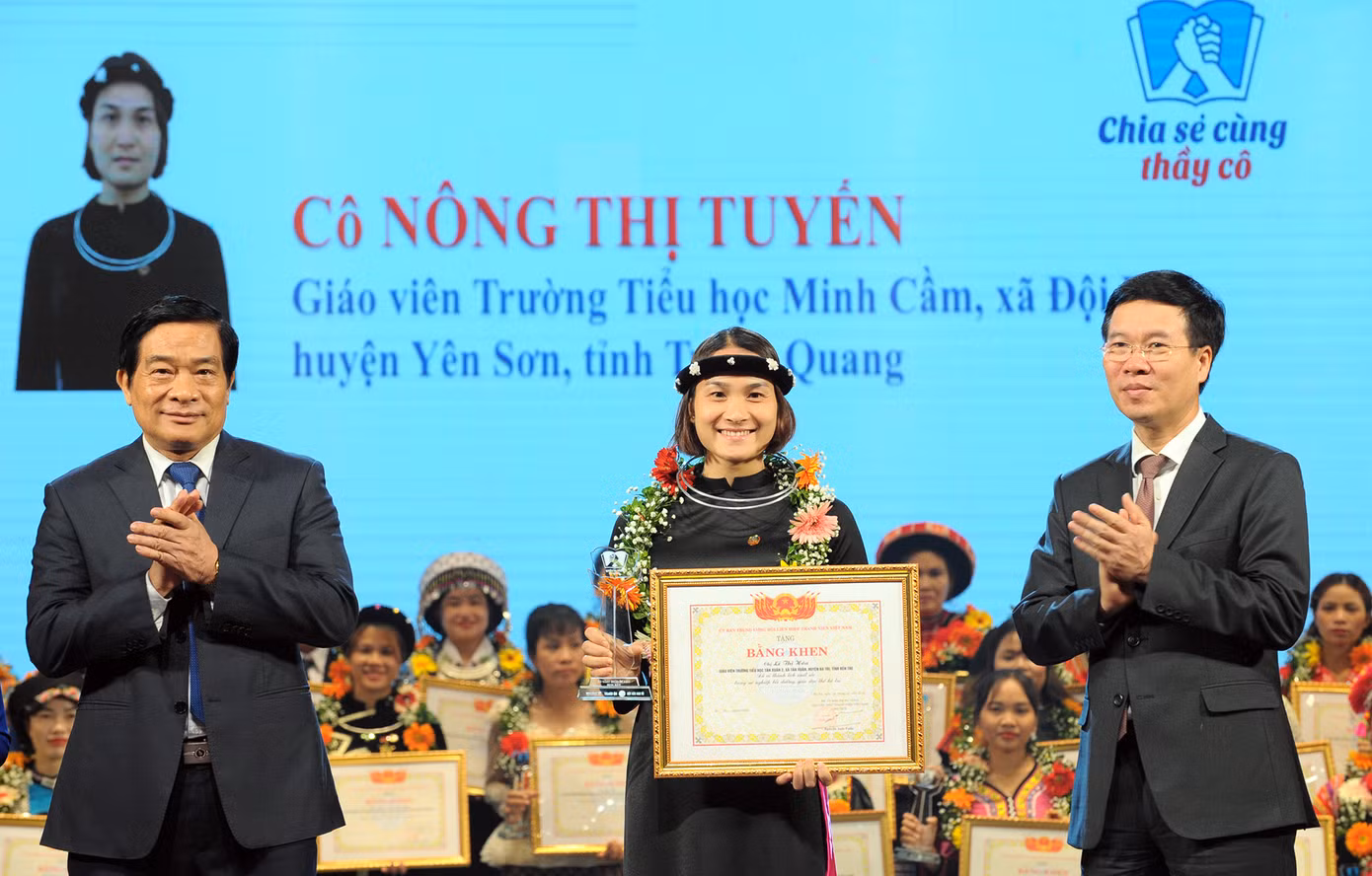 Vinh danh 63 thầy cô giáo dân tộc thiểu số tiêu biểu trên toàn quốc ảnh 10
