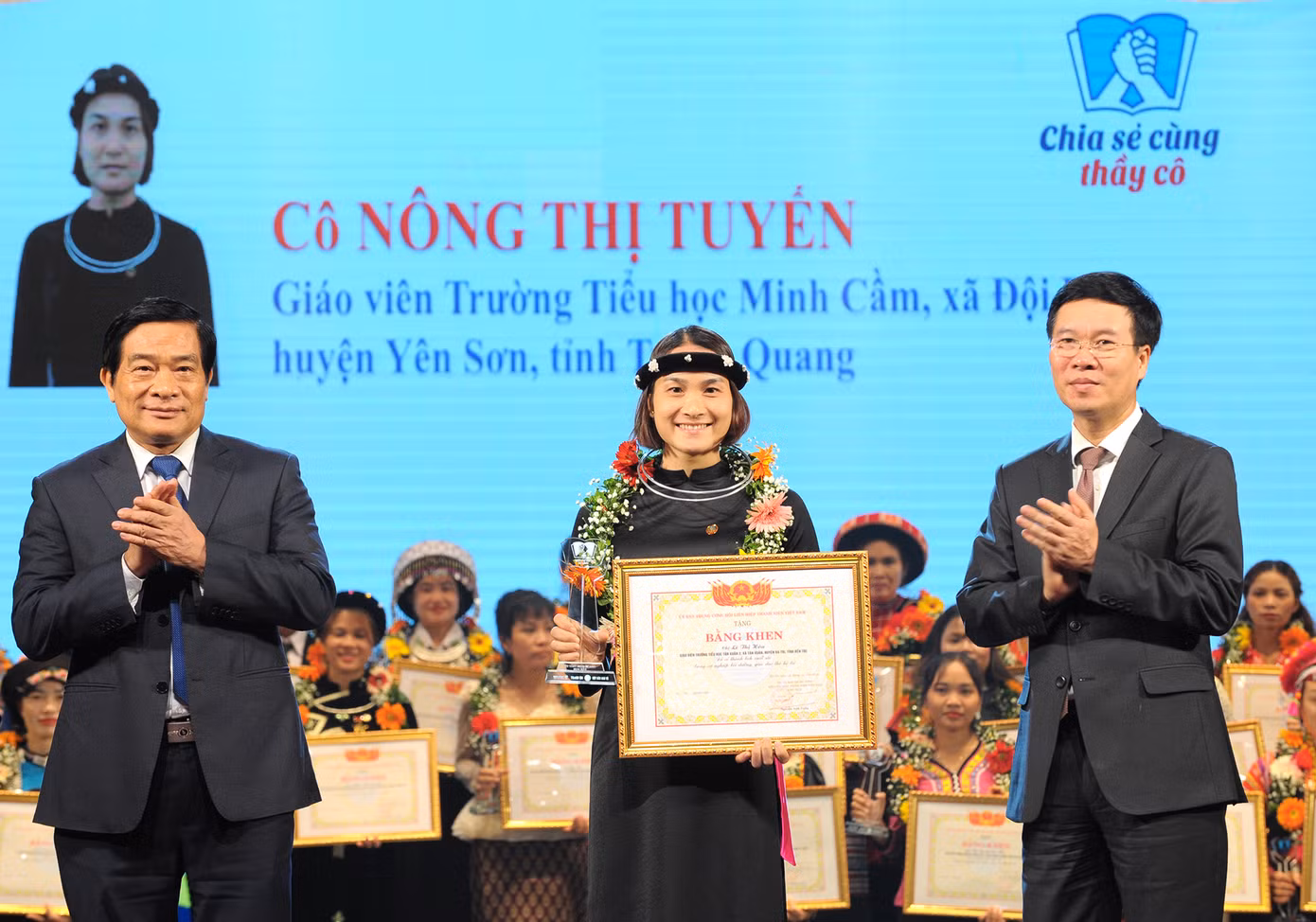 Vượt nỗi đau ung thư, éo le số phận thắp sáng con chữ nơi gian khó ảnh 2