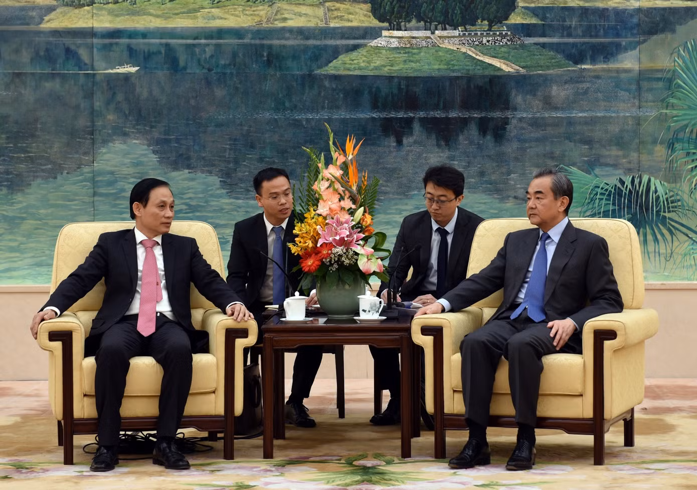 Các ngoại trưởng ASEM quan ngại về tình hình biển Đông ảnh 2