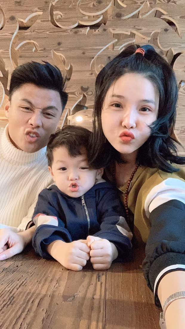 Hành trình yêu gian nan và cái kết cực ngọt của Mạc Hồng Quân và Kỳ Hân: Từ ồn ào tình tay ba đến hạnh phúc viên mãn sau 4 năm kết hôn - Ảnh 9.