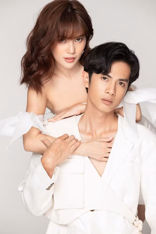 Sĩ Thanh tung loạt khoảnh khắc cực ngọt bên Huỳnh Phương dịp kỷ niệm 1 năm hẹn hò, fan lập tức rần rần: Cưới nhanh thôi anh chị ơi - Ảnh 5.