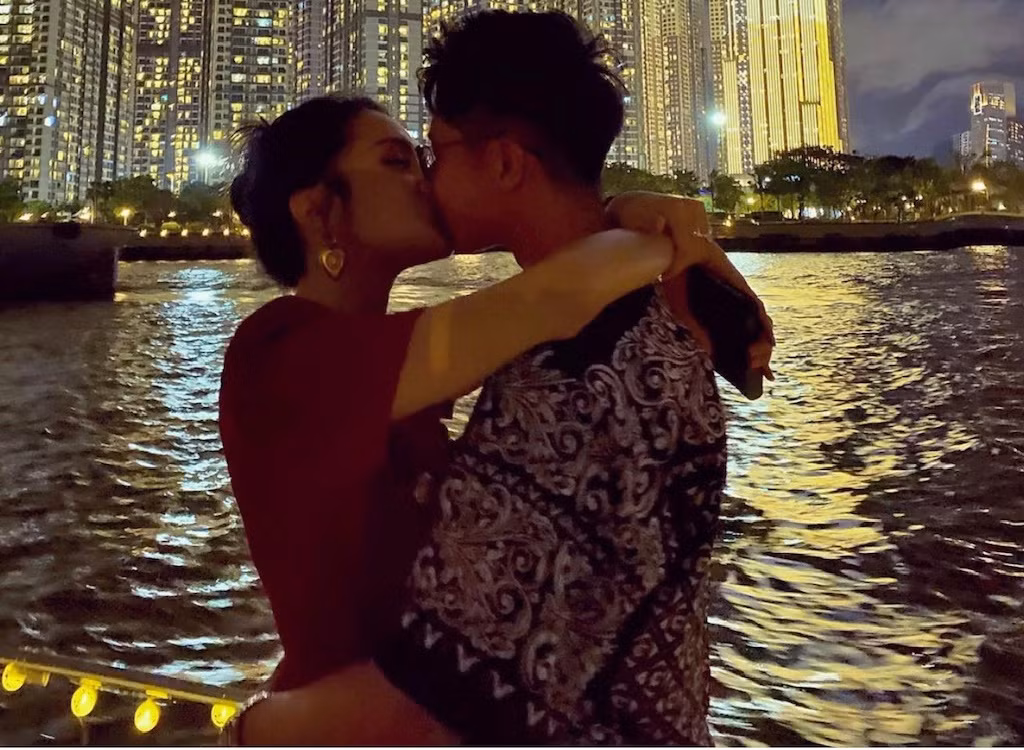 Những mỹ nhân khiến thế giới ghen tị vì quá viên mãn: Sắc đẹp, danh tiếng, giàu sang có đủ ảnh 1