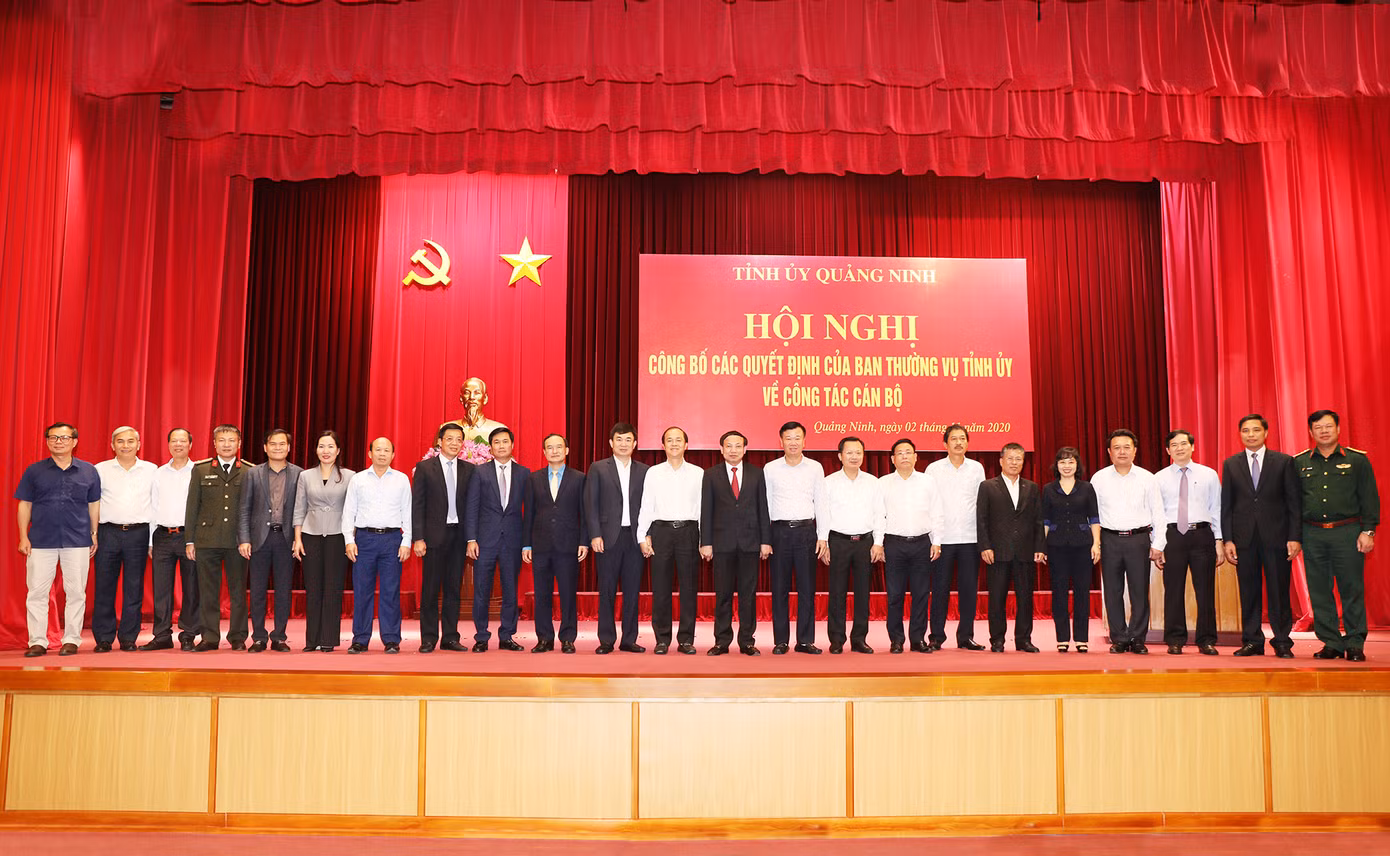 Quảng Ninh điều động, phân công nhiều vị trí lãnh đạo chủ chốt ảnh 2