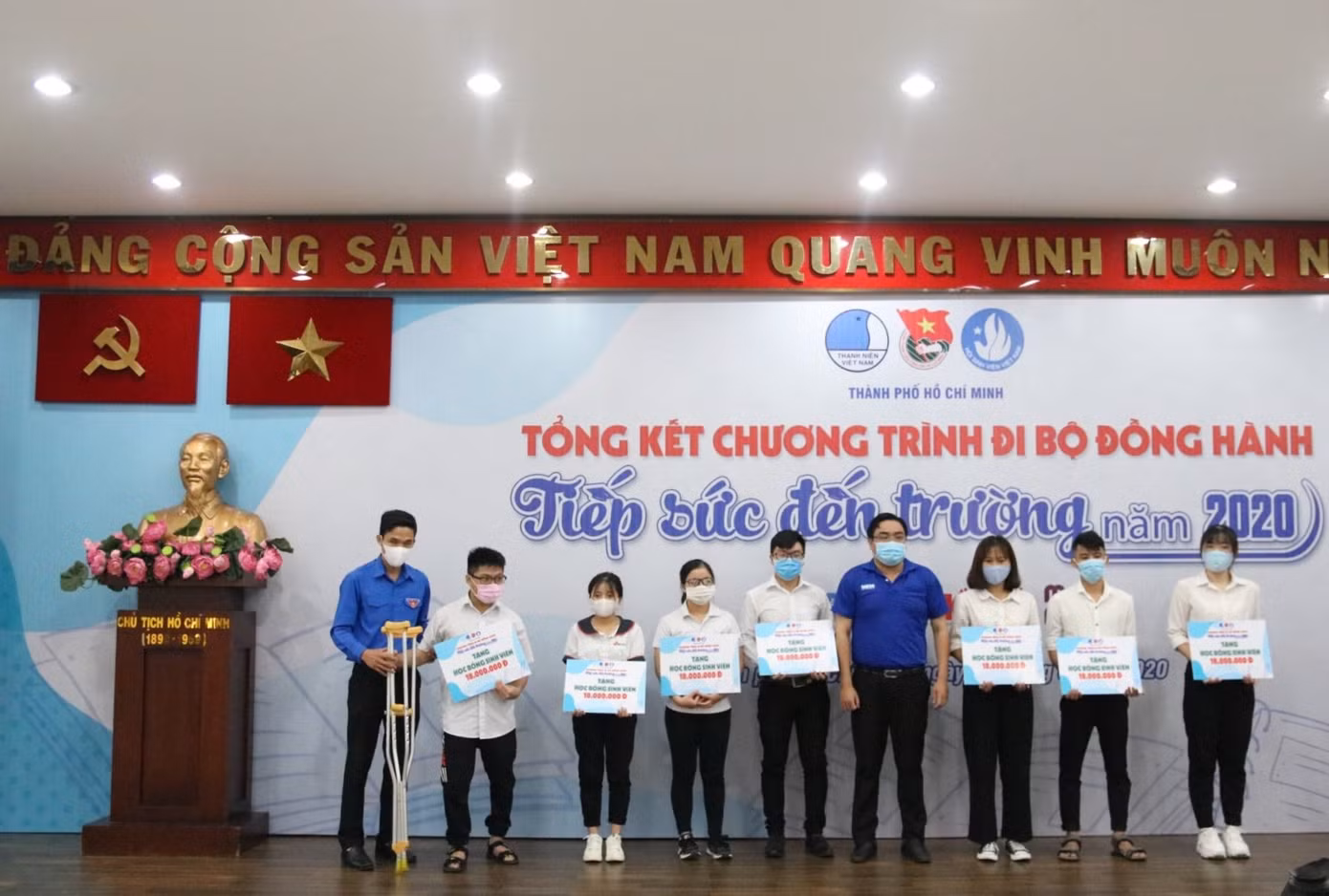 11 bác sĩ, điều dưỡng trẻ ở Đà Lạt tình nguyện vào tâm dịch COVID-19 ảnh 5