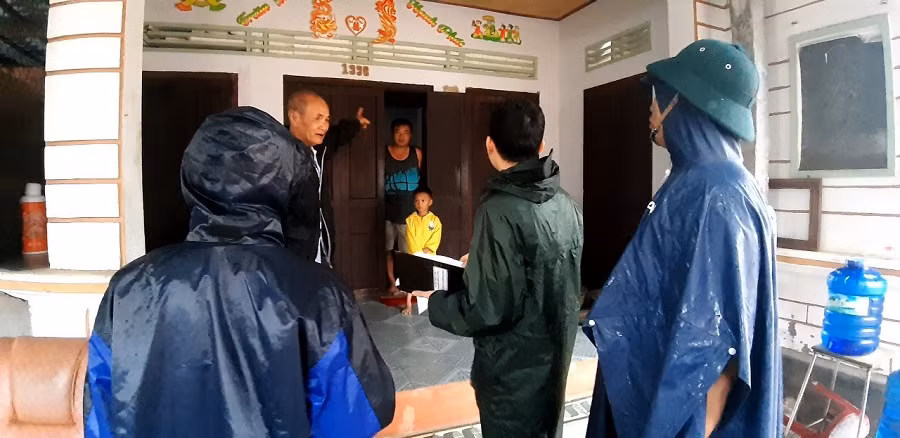 Bão 13 dữ dội nhất từ đêm nay đến sáng mai, nguy cơ ngập lụt lớn ảnh 10