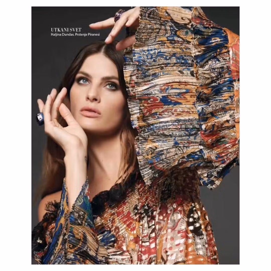 Isabeli Fontana táo bạo nude trên bìa Bazaar ảnh 9
