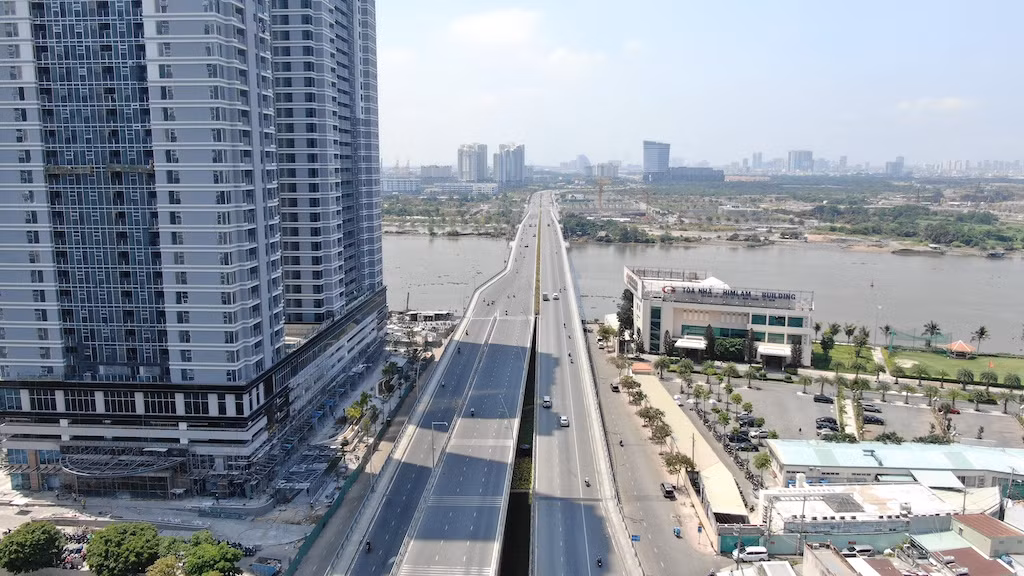 Con đường dài hơn 3km gánh cả 'rừng chung cư' ở Sài Gòn ảnh 22