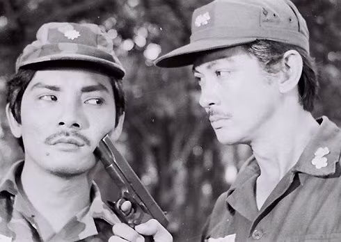 Vì sao Chánh Tín đóng phim 'Ván bài lật ngửa' ảnh 8