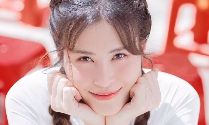 Nhìn Jang Won Young (IZ*ONE) mới biết “dáng đẹp như Thủy thủ Mặt Trăng” là có thật ảnh 11