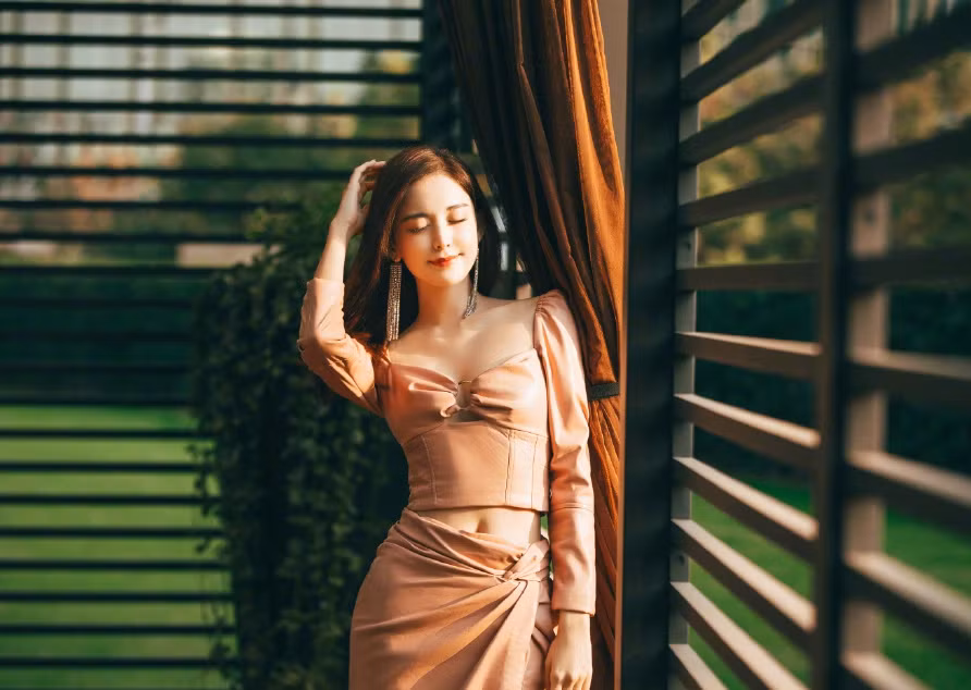 Nhan sắc kiều diễm của mỹ nhân Tân Cương 'đốn tim' phái mạnh ảnh 14