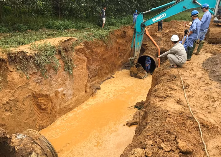 Chậm quy hoạch cấp nước, 1 triệu dân ngoại thành Hà Nội 'mắc kẹt' ảnh 2