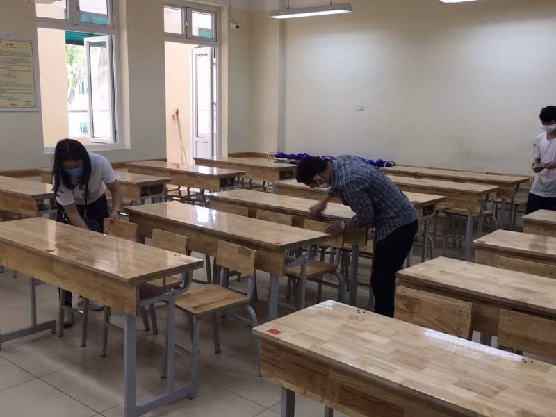 Trường học ở Hà Nội hoàn tất tổng vệ sinh đón học sinh trở lại ảnh 7