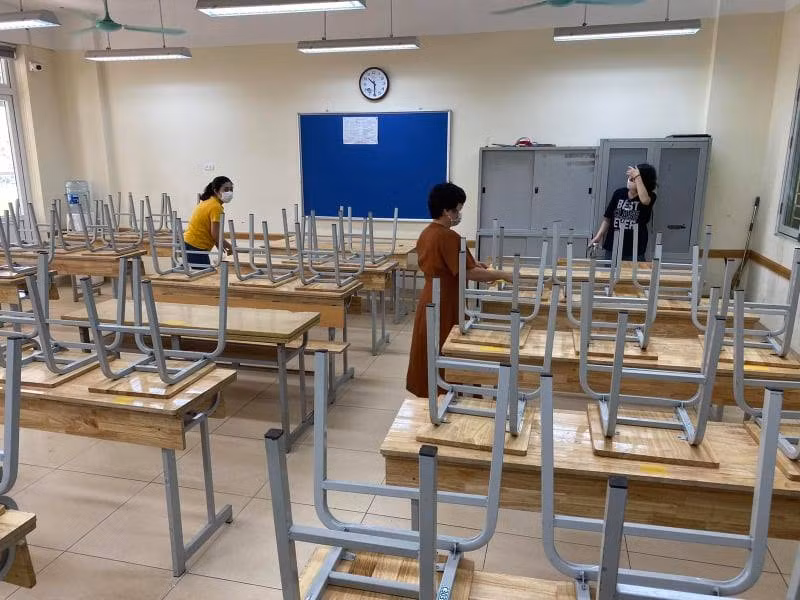 Trường học ở Hà Nội hoàn tất tổng vệ sinh đón học sinh trở lại ảnh 9