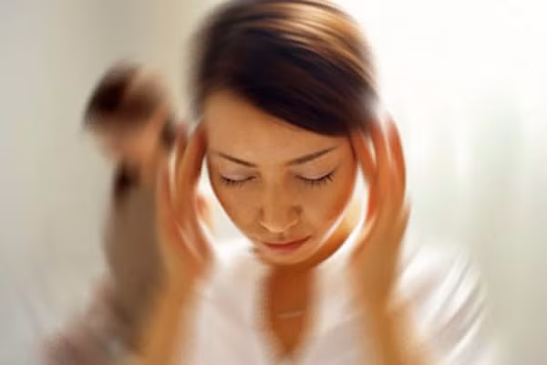 Thoái hóa cột sống cổ: Căn bệnh 'sát thủ' với dân văn phòng ảnh 3