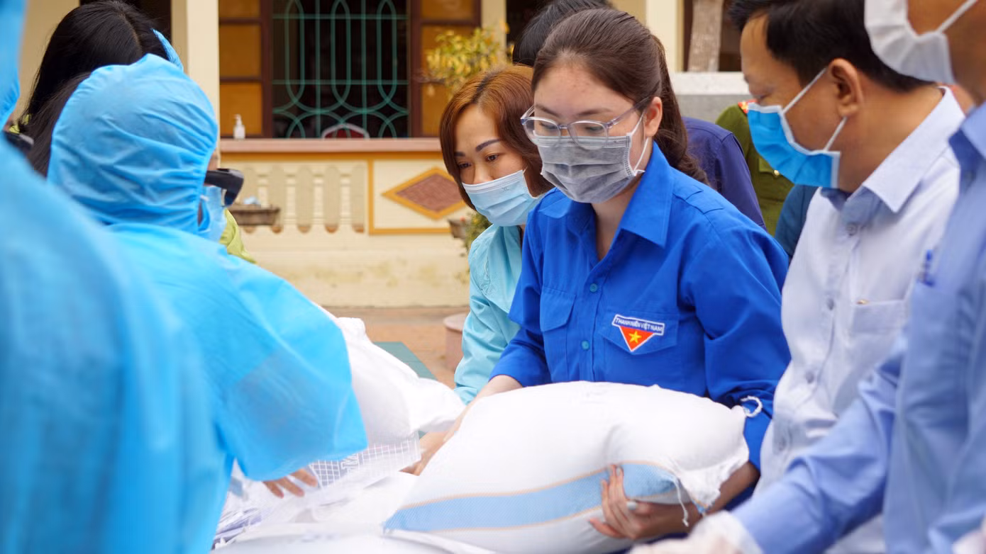 Nữ sinh Sư phạm học giỏi, năng động, đam mê hoạt động Đoàn ảnh 7 Nữ sinh Sư phạm học giỏi, năng động, đam mê hoạt động Đoàn ảnh 7