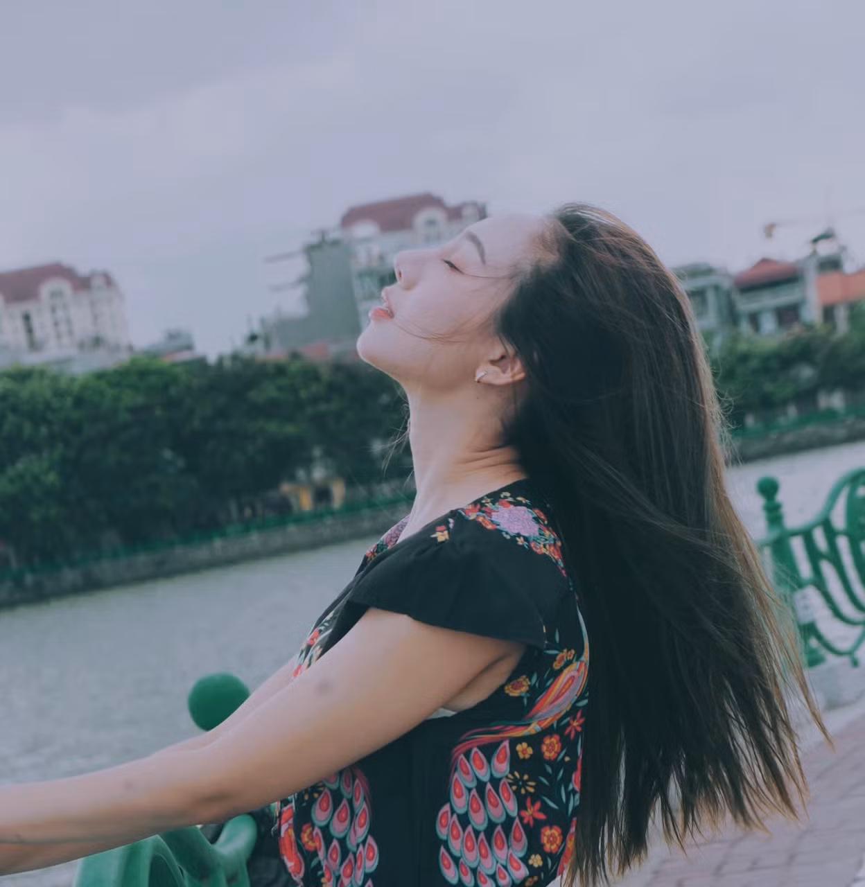 Nữ diễn viên có cái tên được nhiều người mong ước đặc biệt thích các vai phản diện ảnh 10