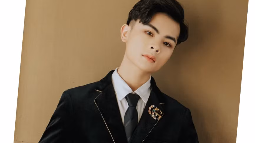 Nữ diễn viên có cái tên được nhiều người mong ước đặc biệt thích các vai phản diện ảnh 17