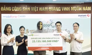 Một nhân viên ngân hàng trúng giải độc đắc Vietlott