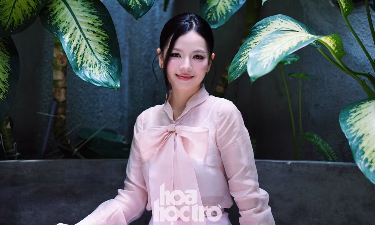 Hạ Anh - "Ngọc nữ trăm tỷ" của Mưa Đỏ đi học làm nails để "Lên Hương"