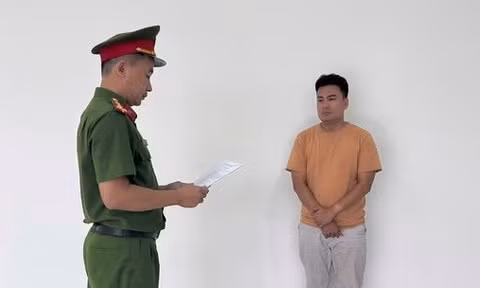 Chiếm đoạt tiền tỷ bằng chiêu lừa góp vốn mua tài sản ngân hàng thanh lý giá rẻ 