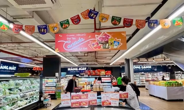 FujiMart Việt Nam tổ chức 'Đại tiệc Canada' - Cá là đã!