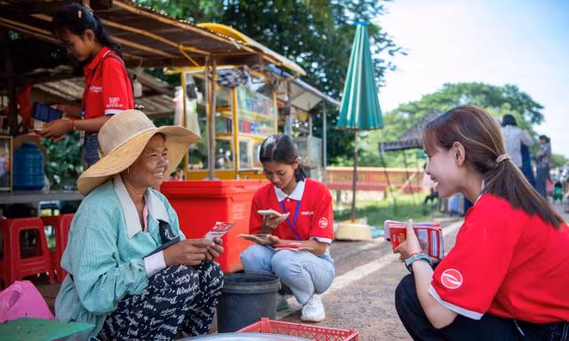 Nhà mạng viễn thông trở thành "đại sứ đặc biệt" trên đất Chùa Tháp