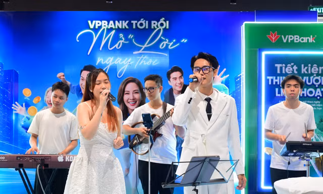 VPBank tới rồi, mở 'lời' ngay thôi: Sôi động hành trình đưa trải nghiệm tài chính đến gần khách hàng