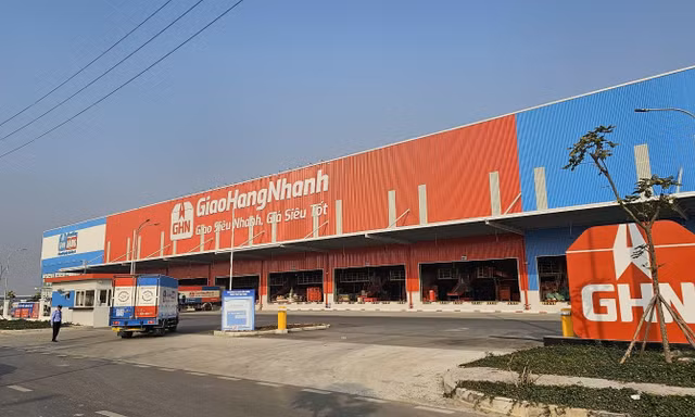 Giao Hàng Nhanh khai trương trung tâm trung chuyển ‘nghìn tỷ’ ở Hưng Yên