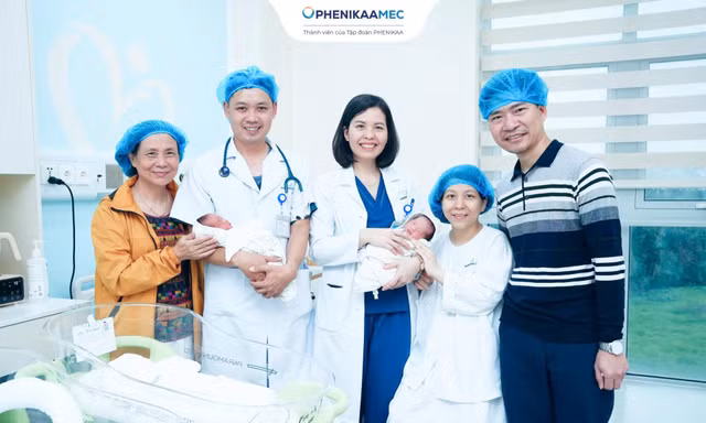 TS. BS Nguyễn Thị Sim: 'Mỗi người phụ nữ xứng đáng được yêu thương và chăm sóc trọn vẹn'