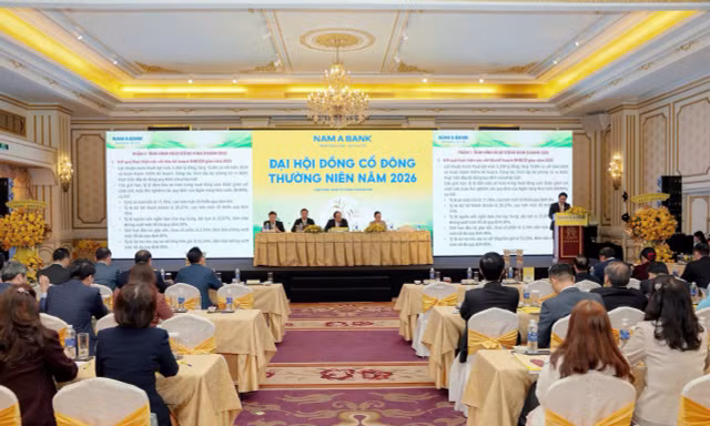 Nam A Bank tổ chức thành công ĐHĐCĐ 2026: Sẵn sàng cho kỷ nguyên tăng trưởng mới
