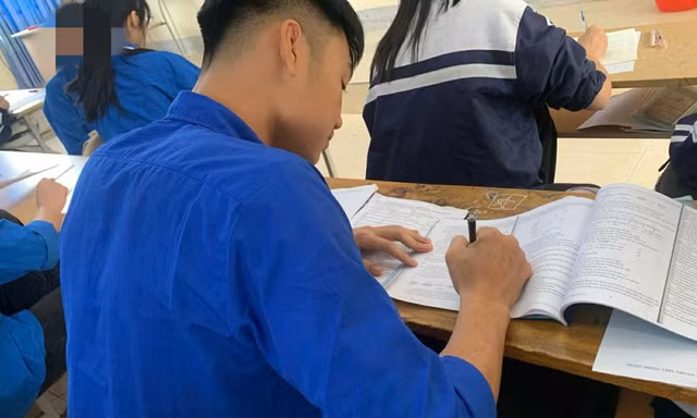 Cơn sốt IELTS và những chiếc bẫy tinh vi trên thị trường luyện thi
