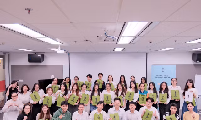 Học bổng ICAEW PwC Rising Star đưa cơ hội nghề nghiệp tại Big4 đến gần hơn với sinh viên