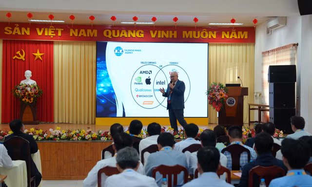Gần 200 đại biểu dự Hội thảo khoa học quốc tế 'Các vấn đề nghiên cứu về Khoa học kỹ thuật'