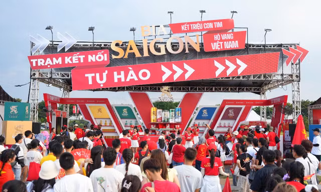 Bia Saigon kết nối thế hệ trẻ bằng niềm tự hào Việt Nam tại 'Tổ quốc trong tim'