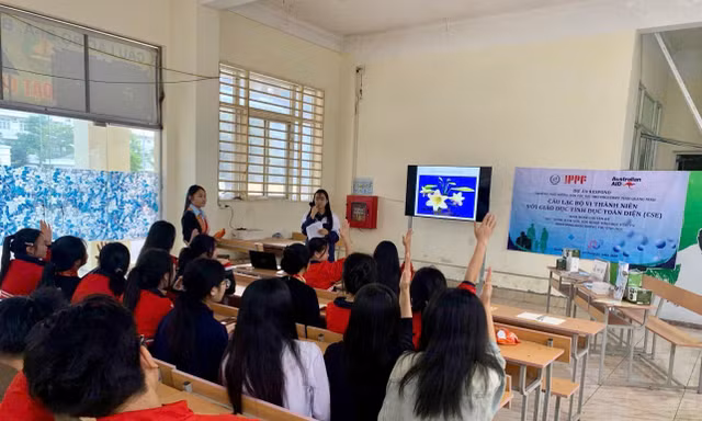 Hướng tới cộng đồng khỏe mạnh, bình đẳng và không bạo lực