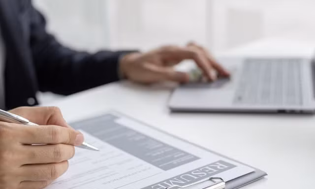 Bí quyết chọn mẫu CV xin việc ghi điểm với nhà tuyển dụng