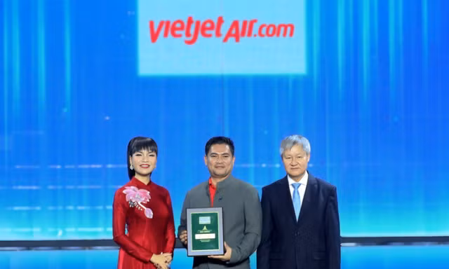 Vietjet, FPT trong top 'Nơi làm việc tốt nhất Việt Nam 2025'