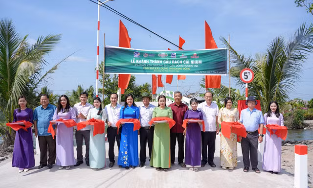 Khánh thành cầu nối yêu thương số 114 tại Cà Mau
