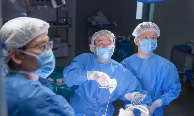 Vinmec cứu sống cụ ông 70 tuổi mắc 'ung thư chồng ung thư'