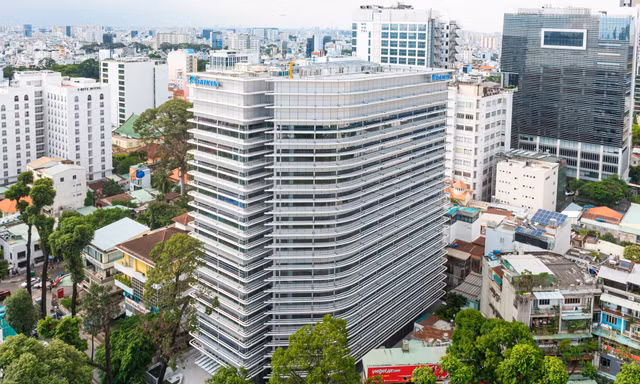 Daikin Air Tower nhận chứng nhận LEED và LOTUS Platinum