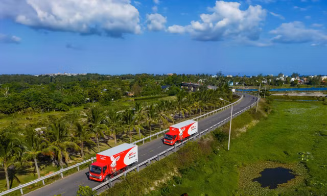 J&T Express nỗ lực kết nối buôn làng, mở lối phát triển nơi vùng biên viễn Chư Prông