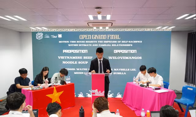 VISDC – Giải đấu tranh biện quốc tế đầu tiên do học sinh tổ chức tại Việt Nam
