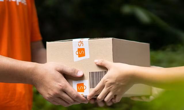 Shopee nâng cao trải nghiệm mua sắm cho người tiêu dùng Việt